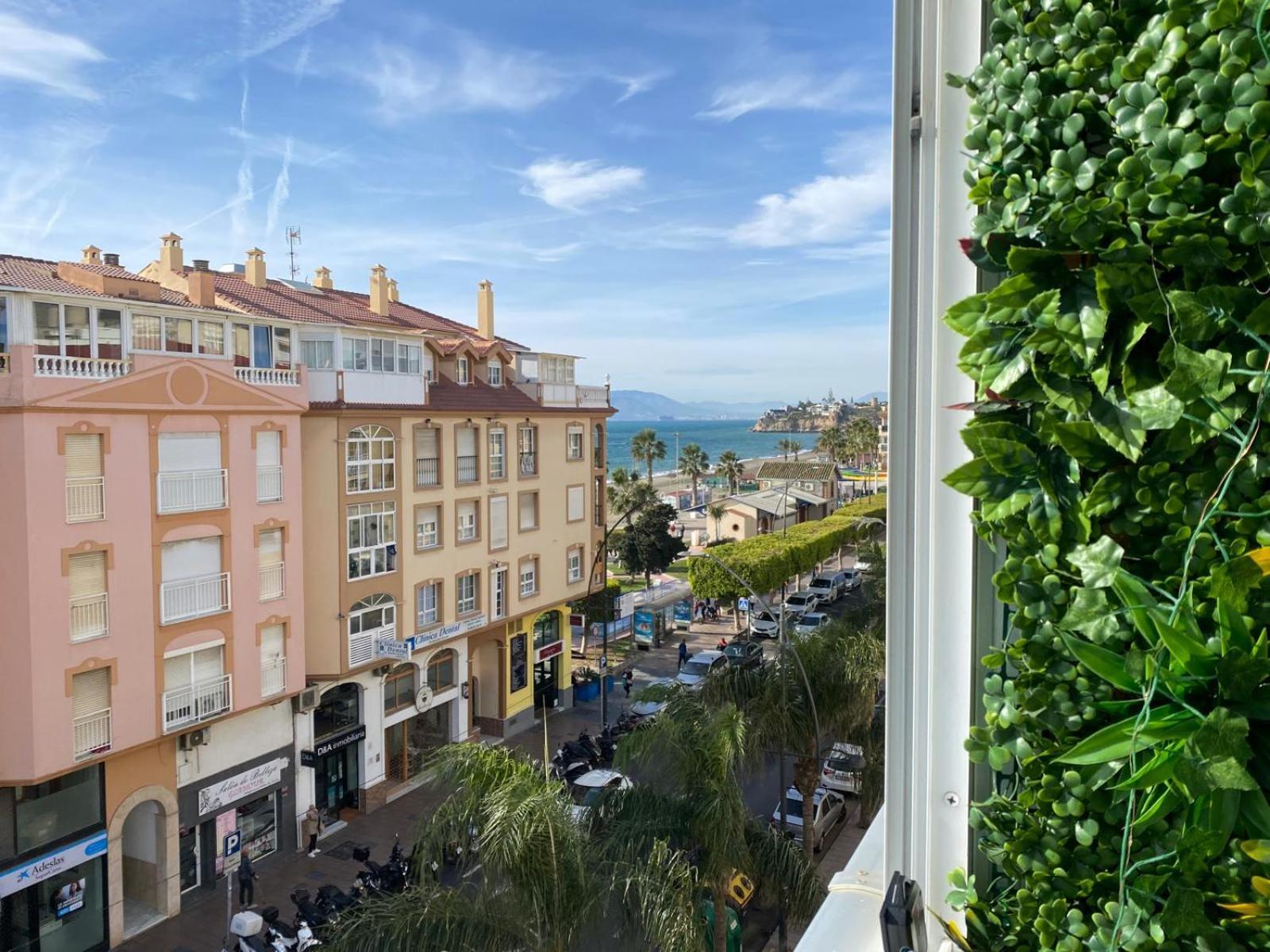 Apartamento Suite Frente Al Mar Rincón de la Victoria Exterior foto